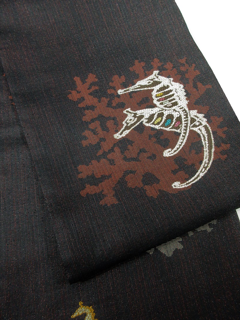 縁起物 竜の落とし子柄が個性的でお洒落 西陣織の名門 鷹匠謹製 袋帯