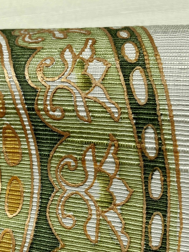 秦流舎　刺繍 手引真綿紬