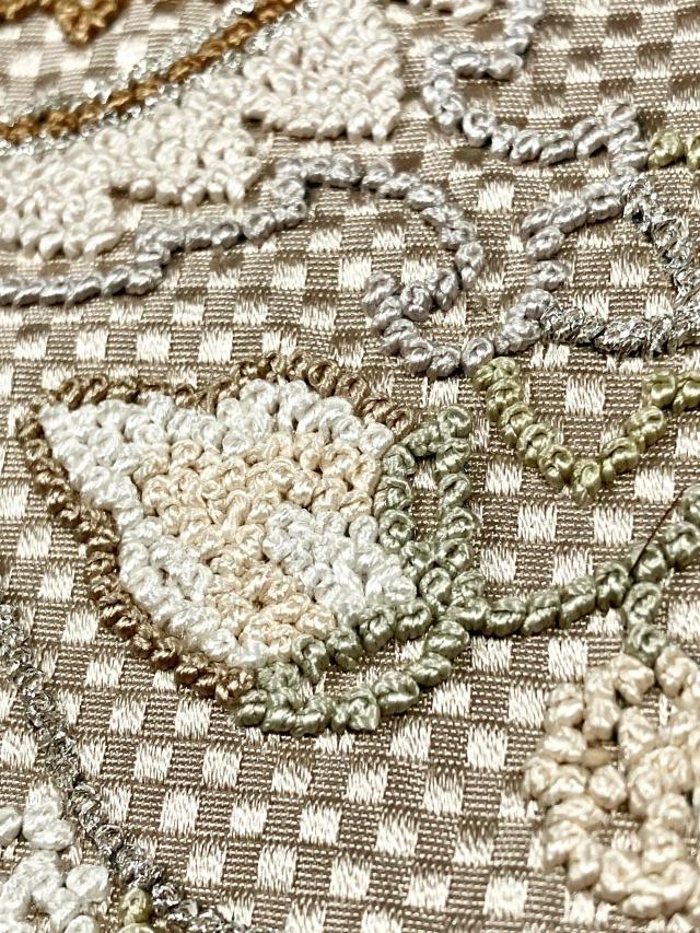 秦流舎　相良刺繡